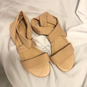 F21 Oliva Ferguson Blush Flat Sandals